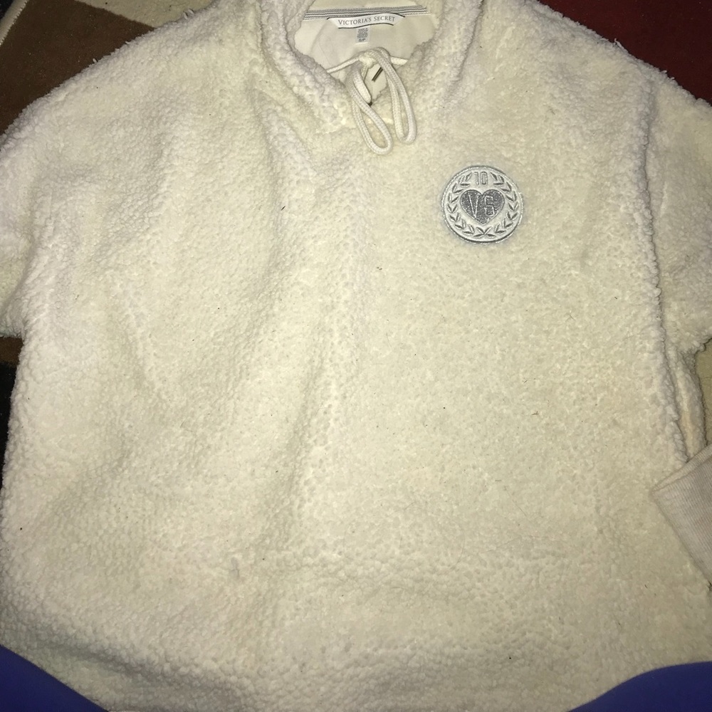 Victoria’s Secret pullover